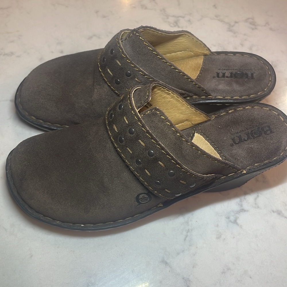 Born clog, brown leather, 7, no flaws, non-smoking home - Picture 2 of 8